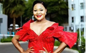 Zanele Mbokazi